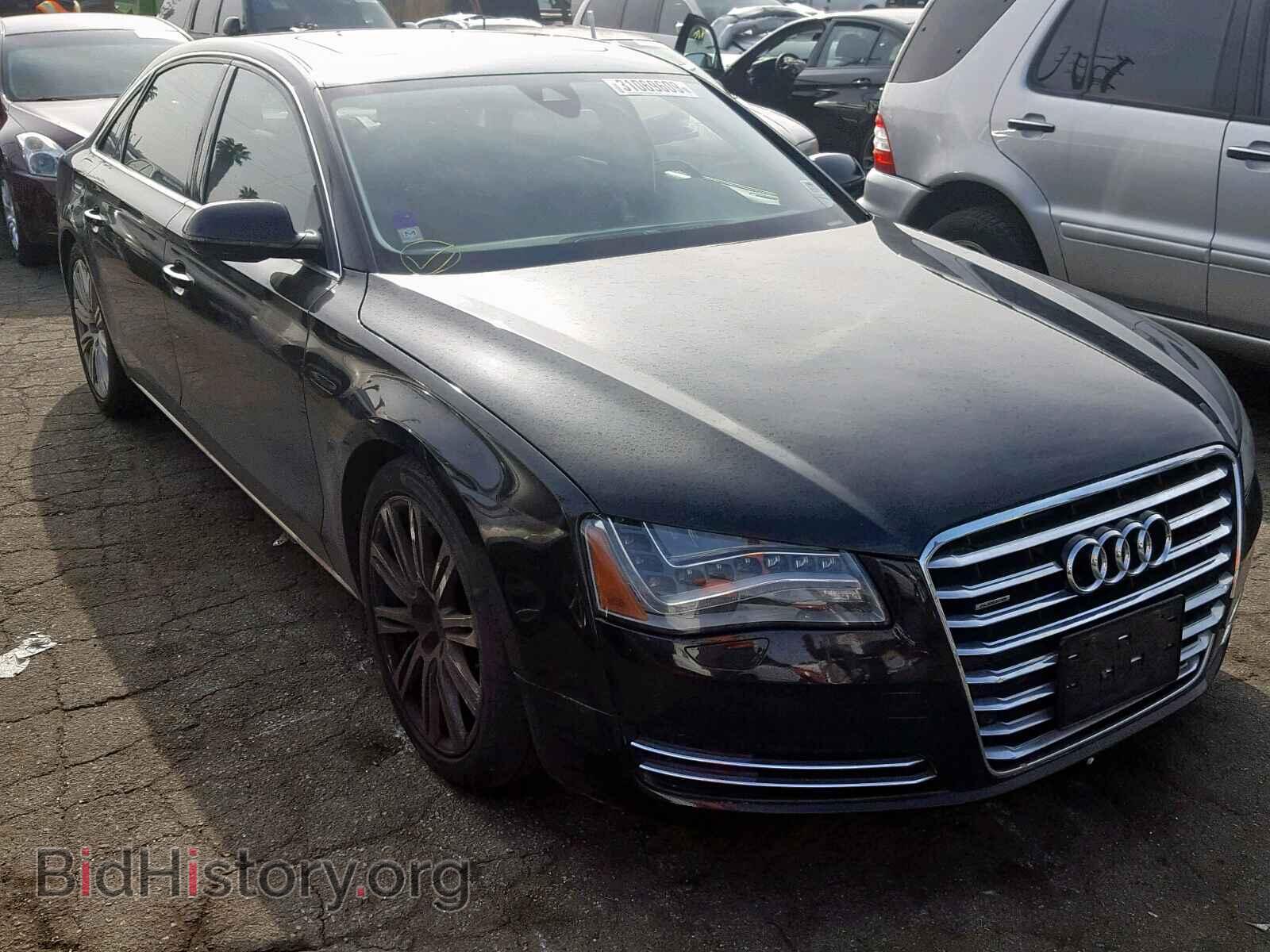 Photo WAURVAFD9BN014393 - AUDI A8 2011