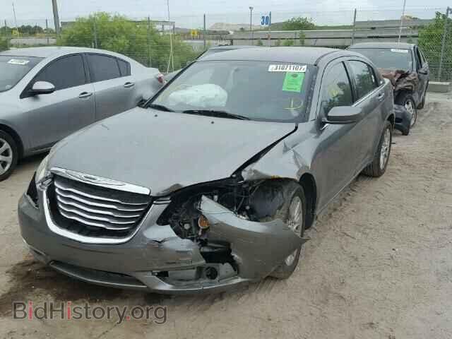 2012 CHRYSLER 200 - VIN: 1C3CCBAB2CN163194 - Фото 2
