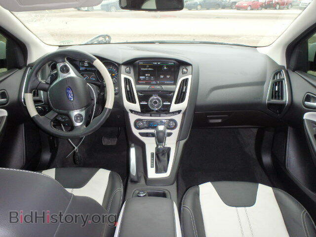 2012 FORD FOCUS - VIN: 1FAHP3N22CL365847 - Фото 9