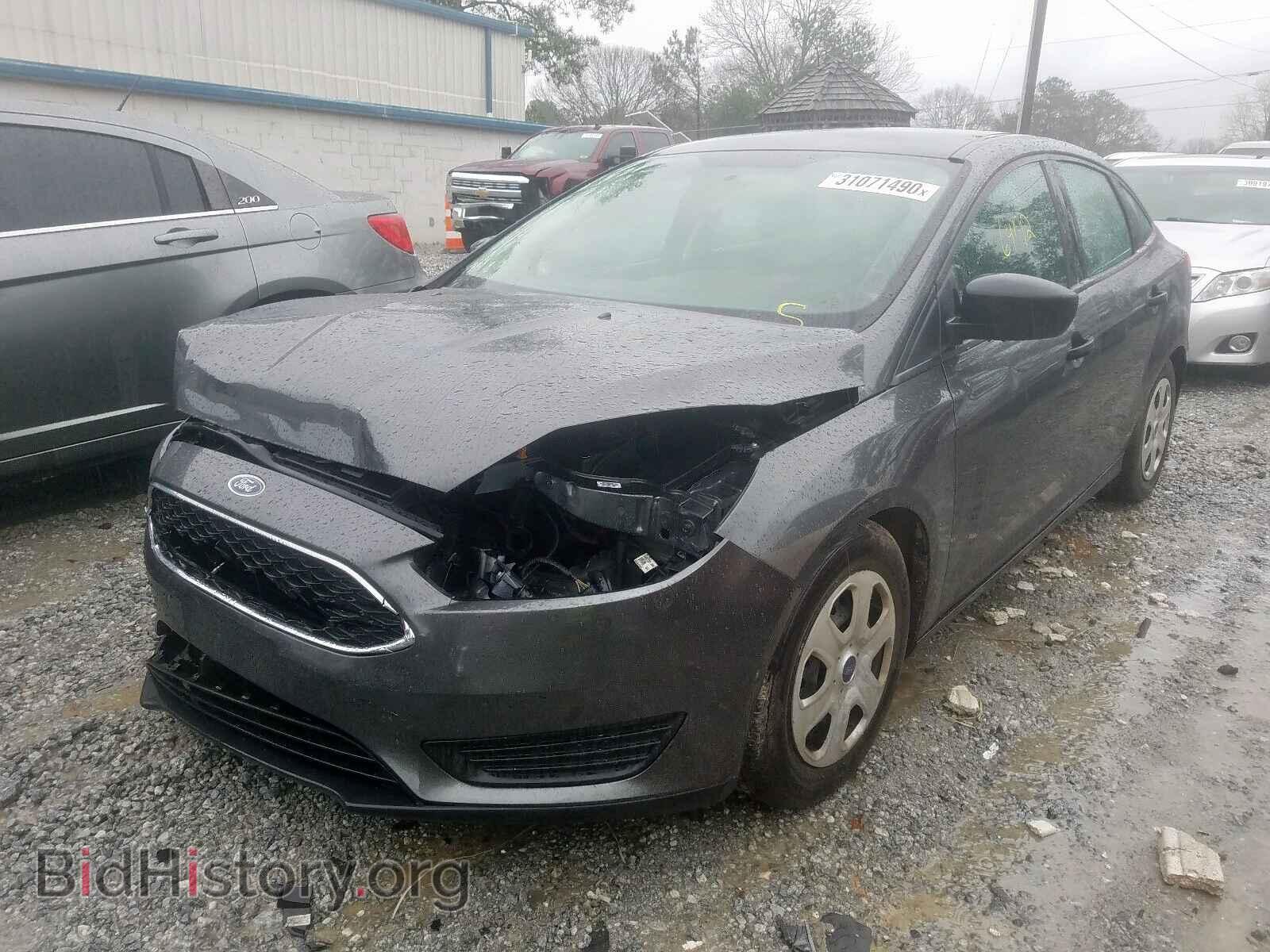 2016 FORD FOCUS - VIN: 1FADP3E22GL393197 - Фото 2
