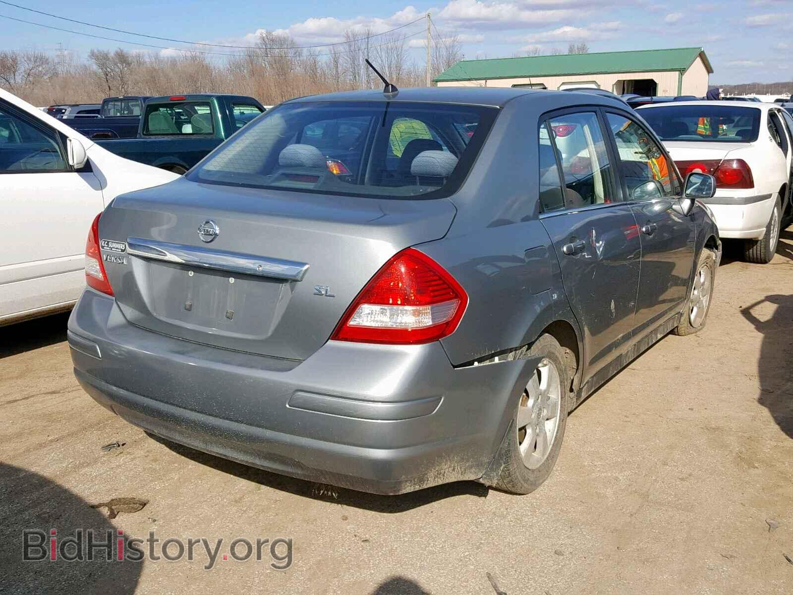 2007 NISSAN VERSA - VIN: 3N1BC11E87L401263 - Фото 4