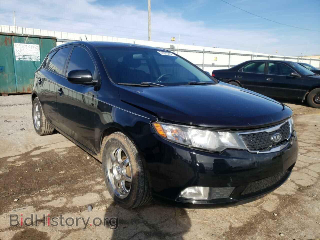 Фотография KNAFW5A32B5357794 - KIA FORTE 2011