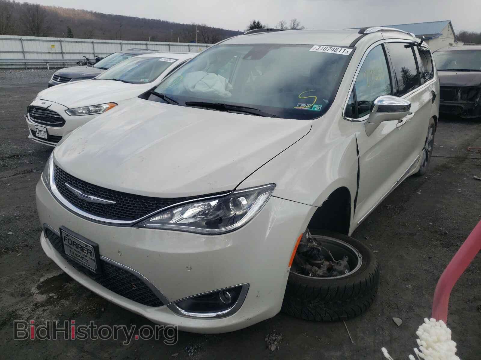 2017 CHRYSLER PACIFICA - VIN: 2C4RC1GG5HR683760 - Фото 2