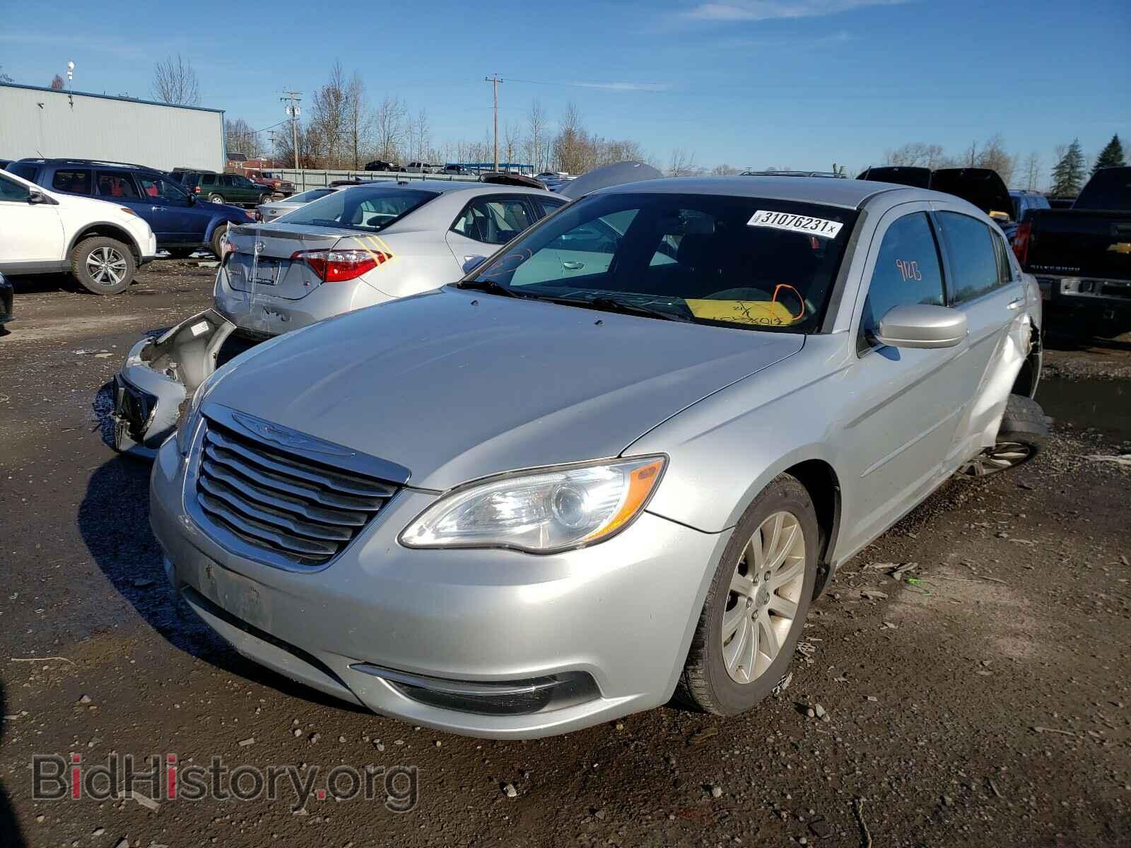 2012 CHRYSLER 200 - VIN: 1C3CCBBB6CN200990 - Фото 2