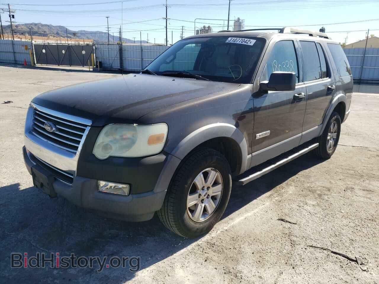 2006 FORD EXPLORER - VIN: 1FMEU63E06UB71090 - Фото 2
