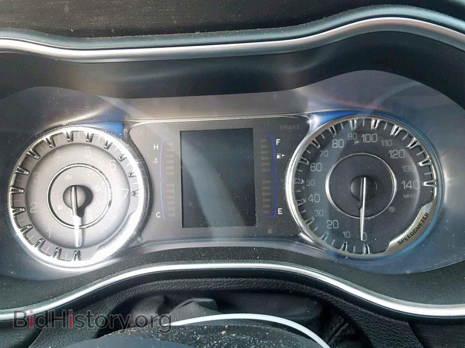 2016 CHRYSLER 200 - VIN: 1C3CCCAB3GN152183 - Photo 8