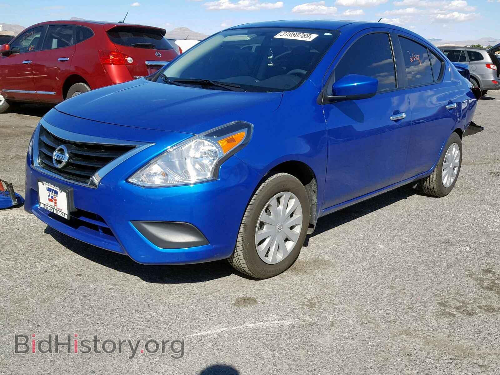 2017 NISSAN VERSA - VIN: 3N1CN7AP3HL811909 - Photo 2