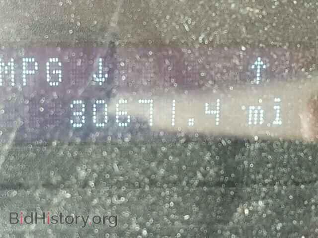 2011 FORD ESCAPE - VIN: 1FMCU0DG3BKA33070 - Фото 8