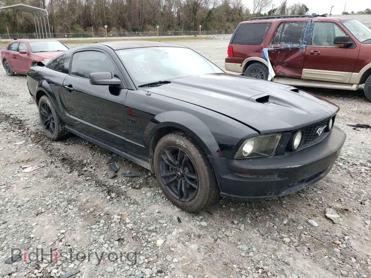 Photo 1ZVHT82H285160548 - FORD MUSTANG 2008