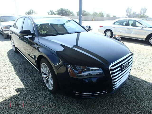 Photo WAURVAFD7CN021473 - AUDI A8 2012