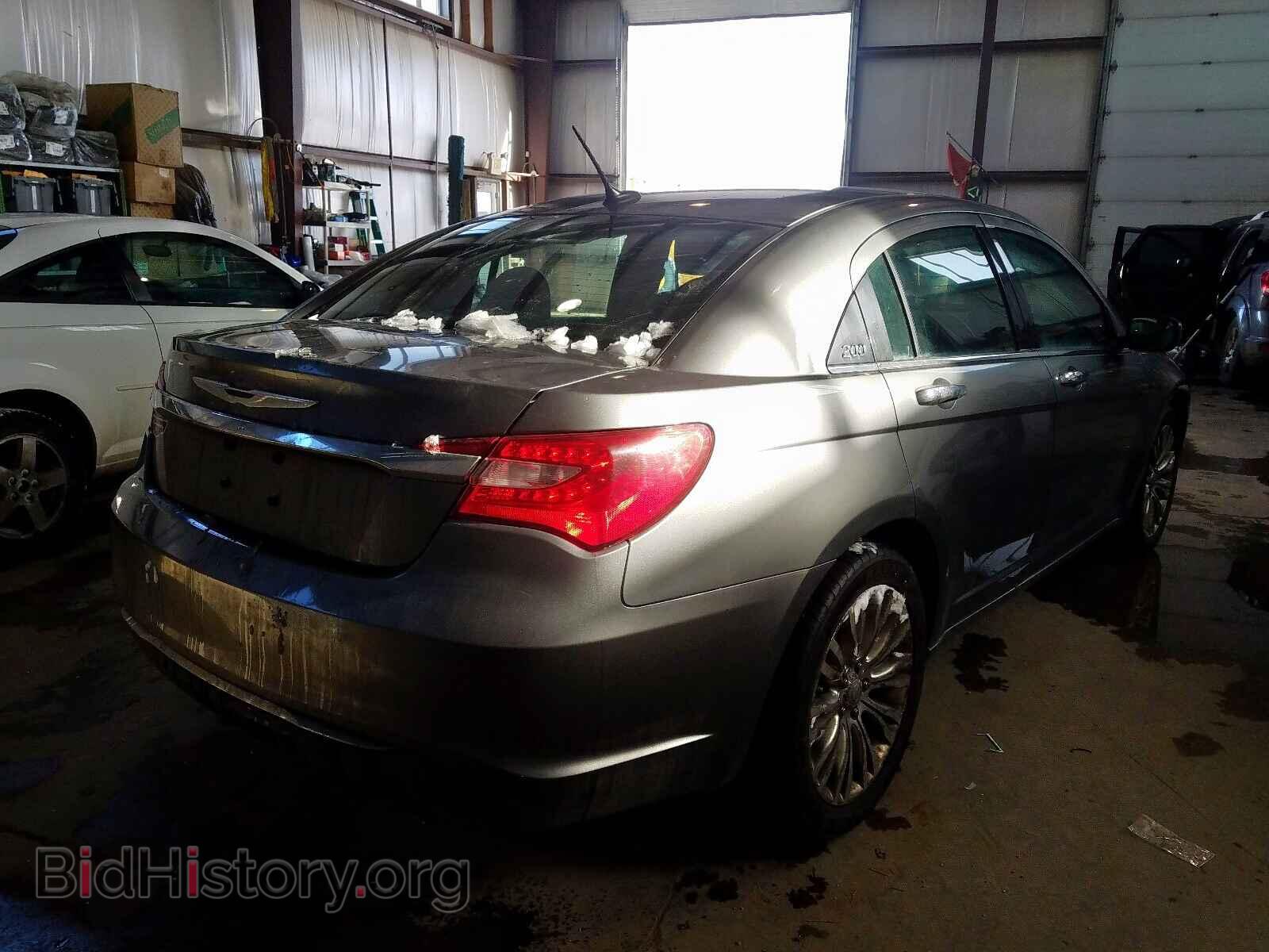 2012 CHRYSLER 200 - VIN: 1C3CCBCG1CN245667 - Фото 4