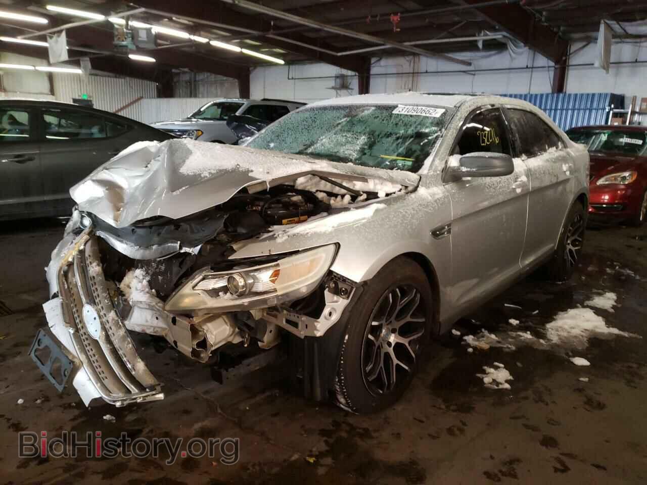 2010 FORD TAURUS - VIN: 1FAHP2DW6AG147169 - Фото 2