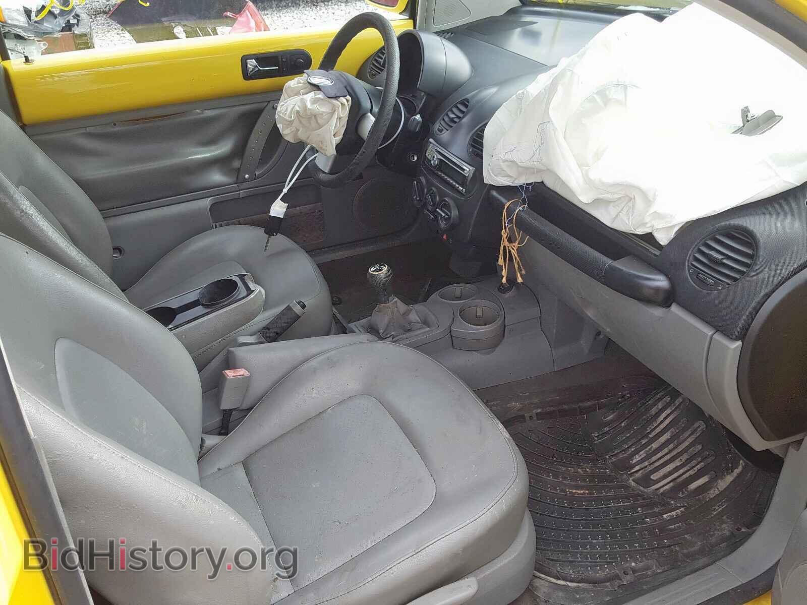 2003 VOLKSWAGEN BEETLE - VIN: 3VWCD21C83M427480 - Фото 5