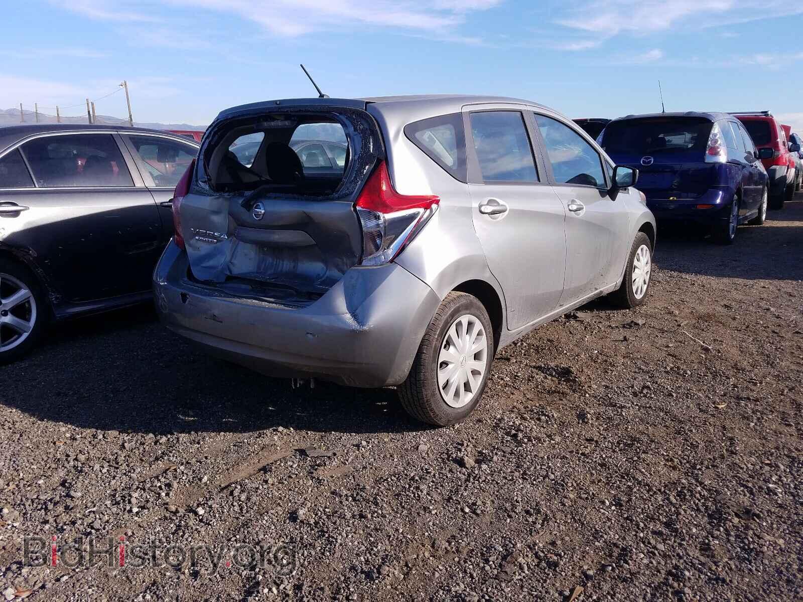 2015 NISSAN VERSA - VIN: 3N1CE2CP8FL404746 - Фото 4