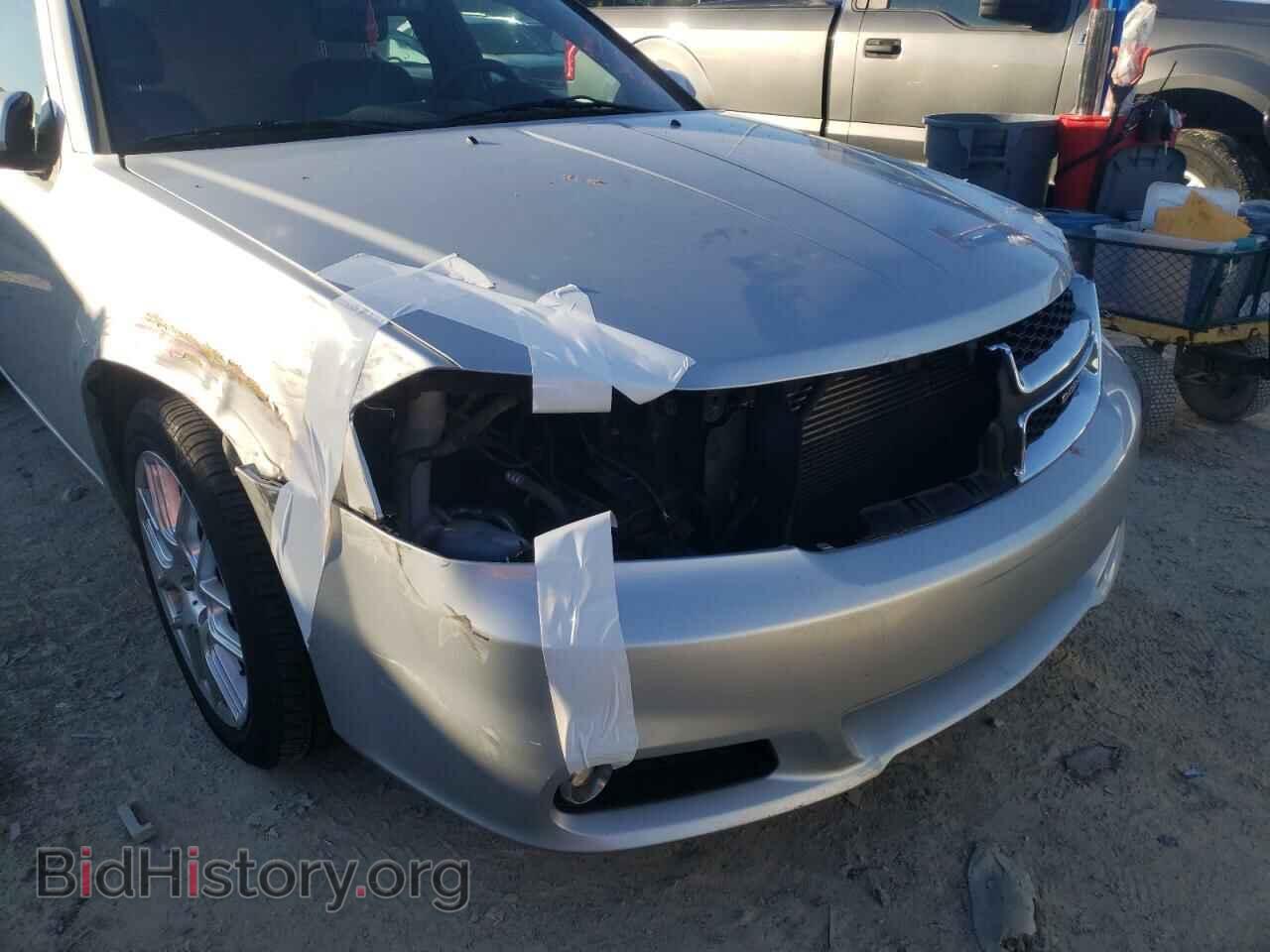 2011 DODGE AVENGER - VIN: 1B3BD2FG4BN572290 - Фото 9