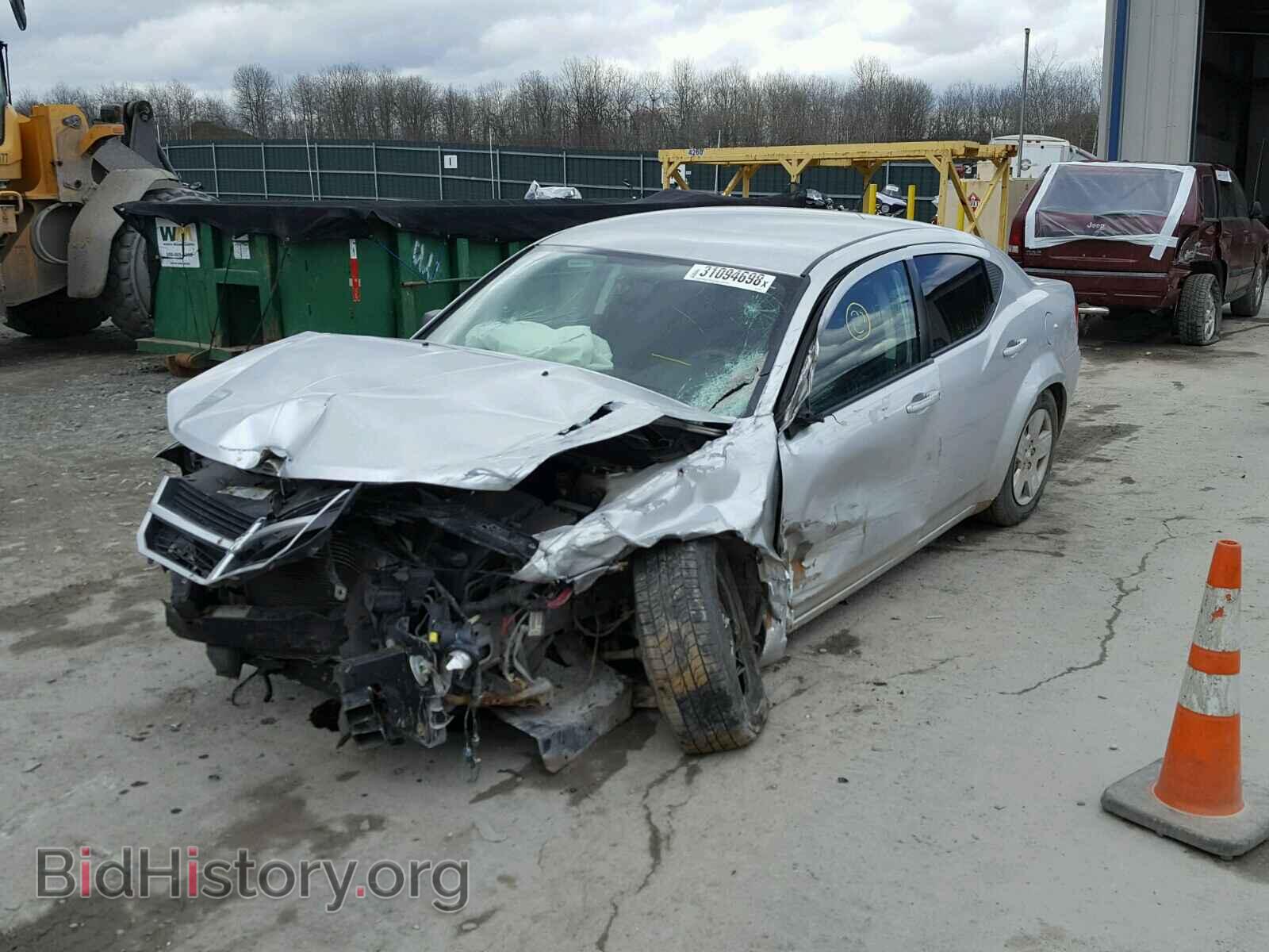 2010 DODGE AVENGER - VIN: 1B3CC4FB5AN103974 - Фото 2