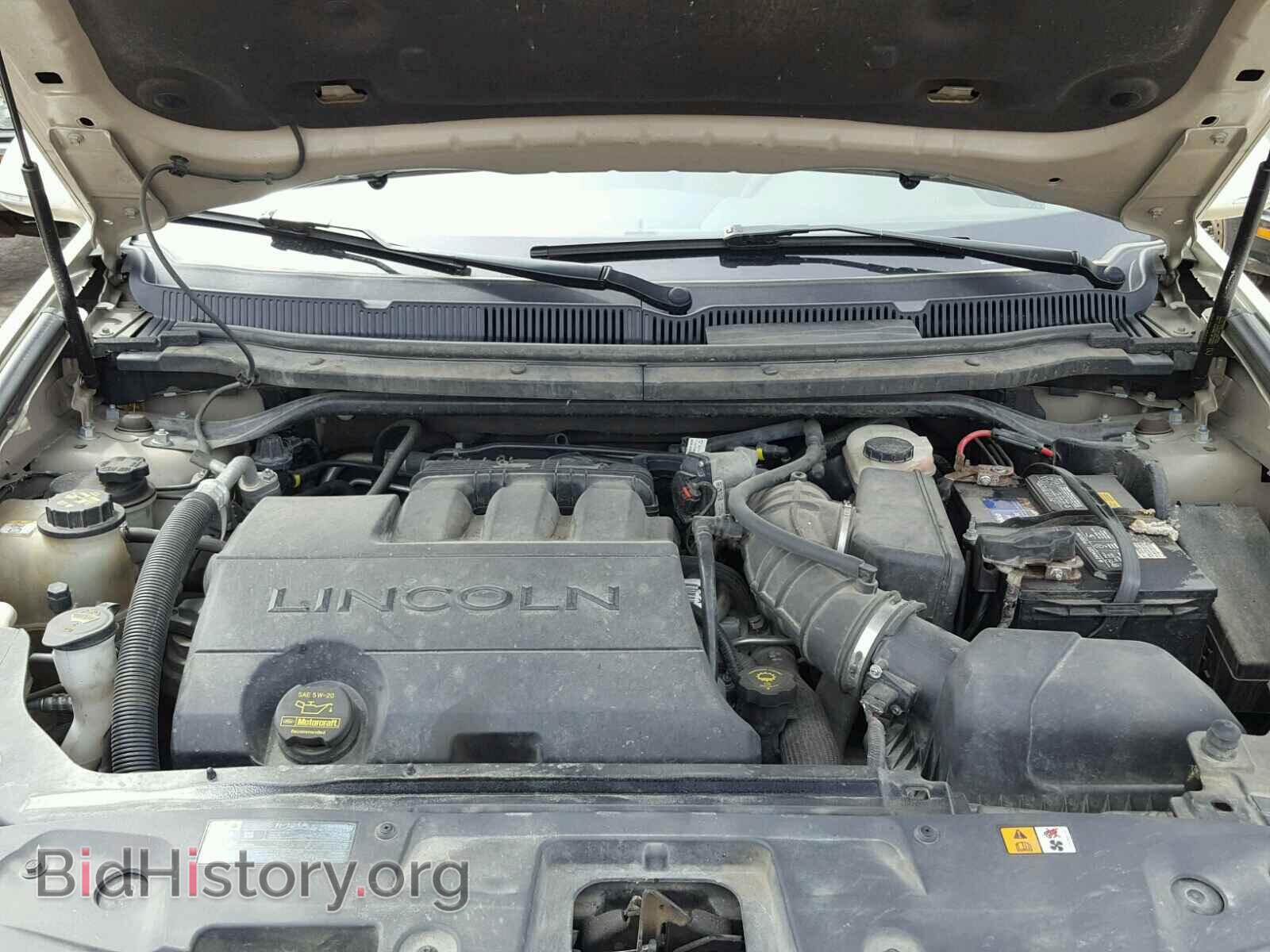 2010 LINCOLN MKT - VIN: 2LMHJ5AR3ABJ17890 - Фото 7