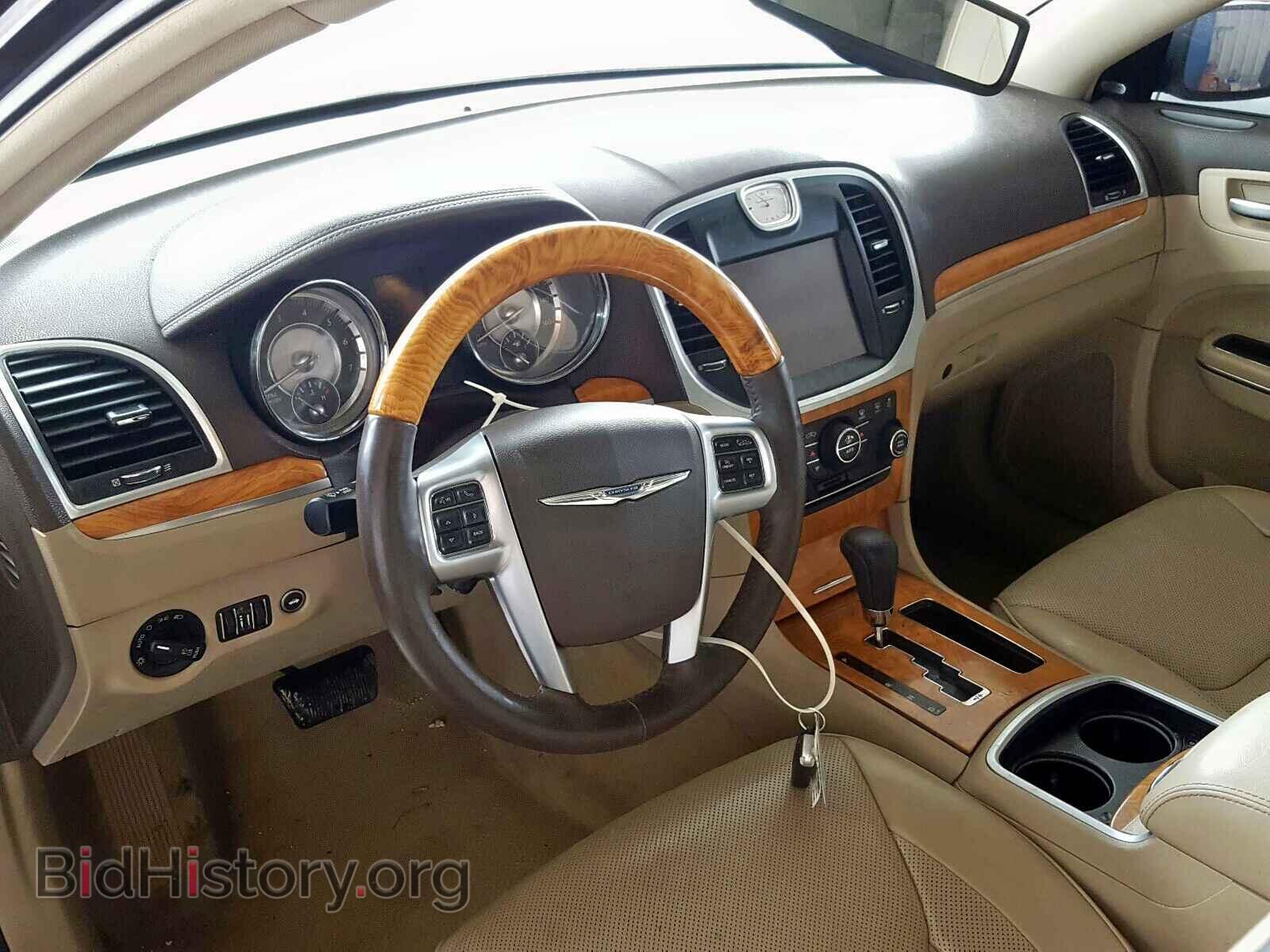 2013 CHRYSLER 300 - VIN: 2C3CCAET8DH651542 - Фото 9
