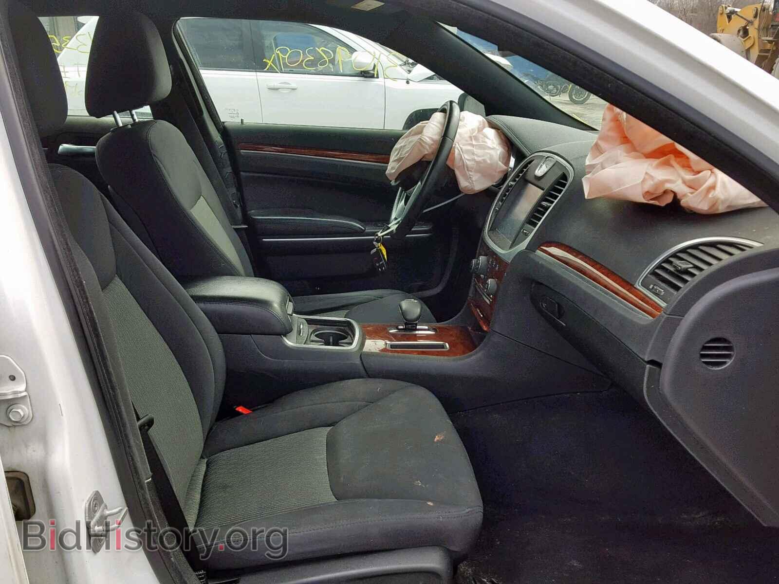 2012 CHRYSLER 300 - VIN: 2C3CCAAG4CH273761 - Фото 5
