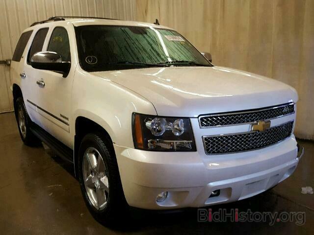 Photo 1GNSKCE06BR295978 - CHEVROLET TAHOE K150 2011