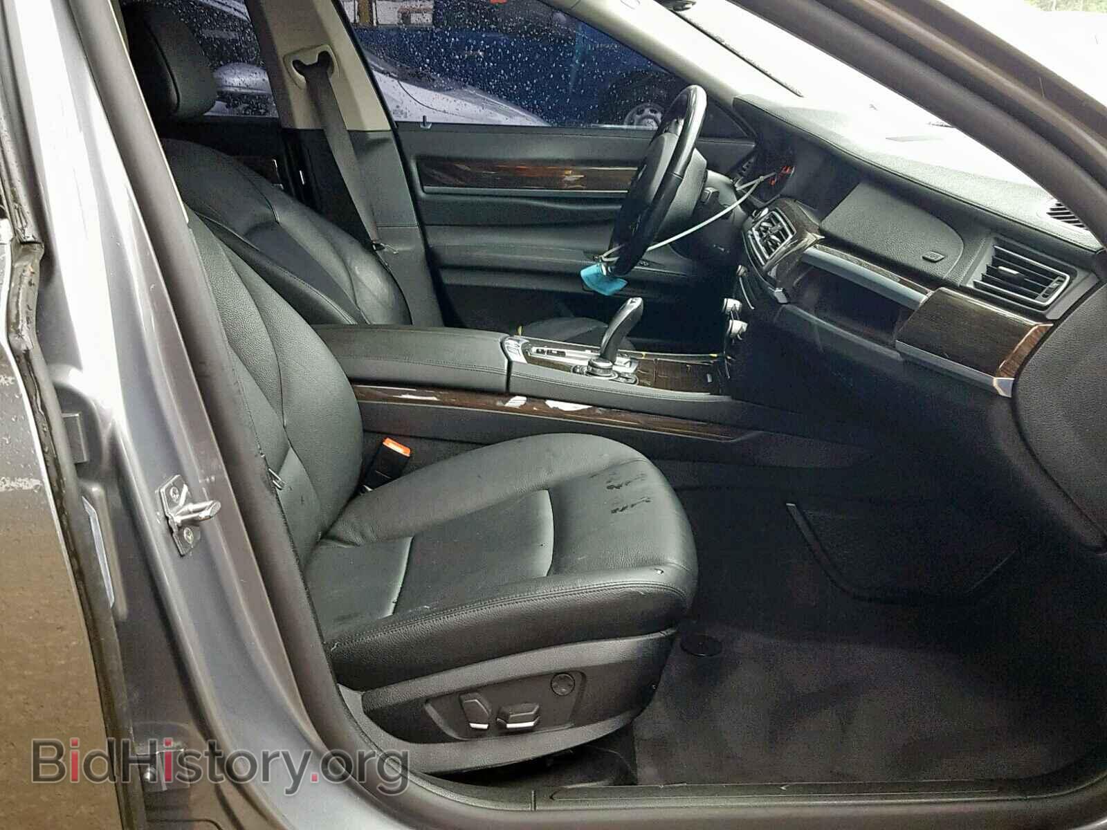 2012 BMW 7 SERIES - VIN: WBAKA4C55CDS99046 - Фото 5