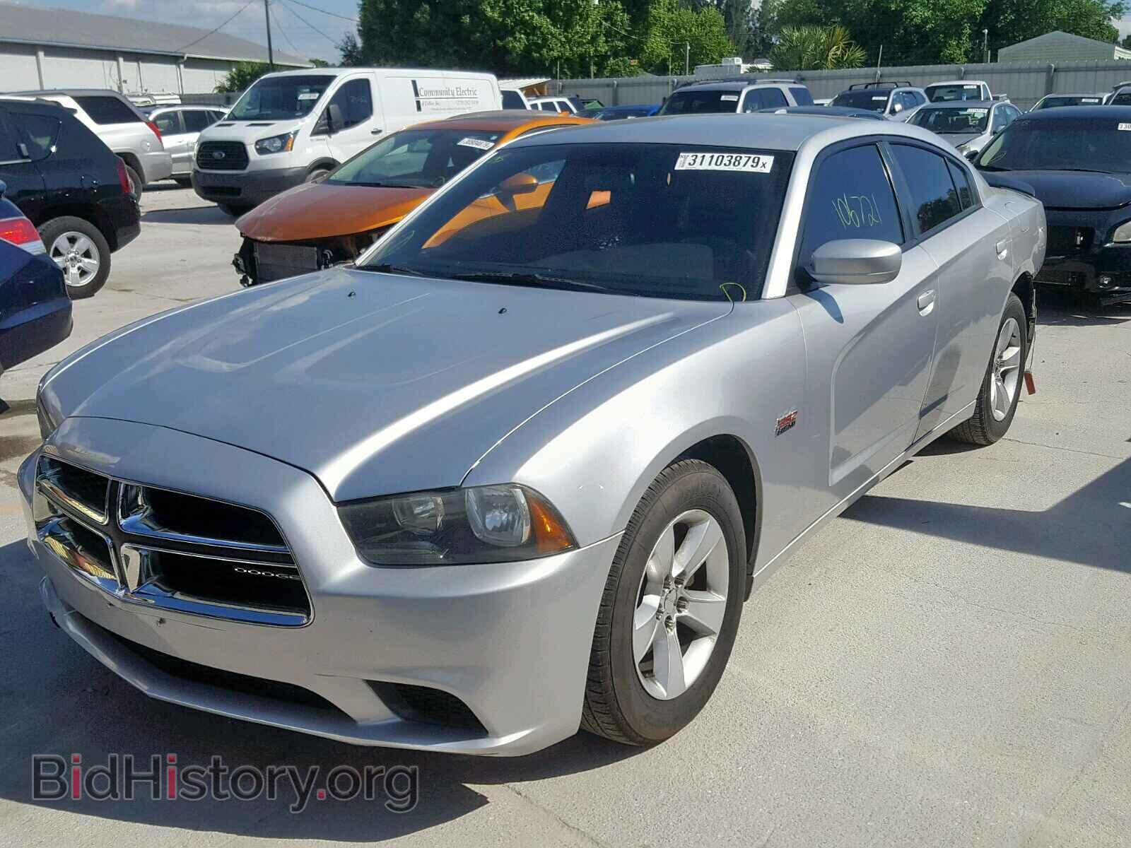 2011 DODGE CHARGER - VIN: 2B3CL3CG3BH615009 - Фото 2