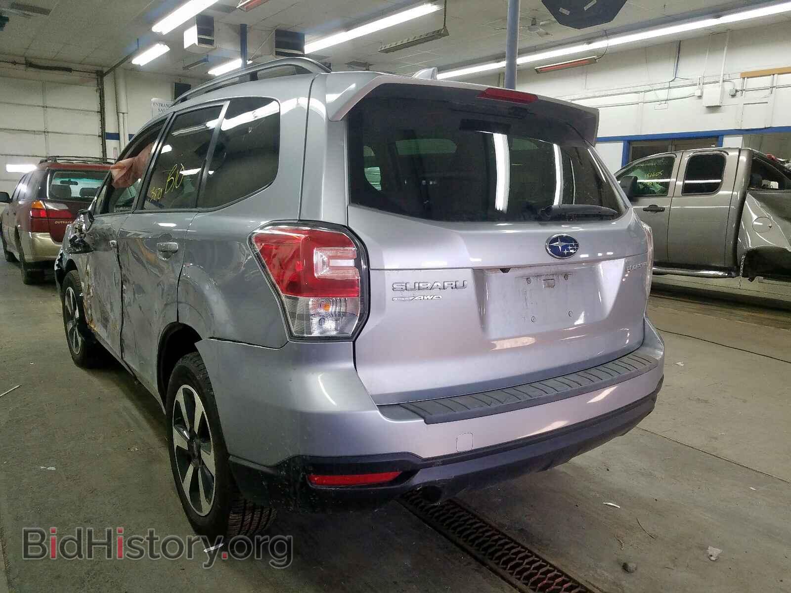 2018 SUBARU FORESTER - VIN: JF2SJAEC9JH434985 - Фото 3