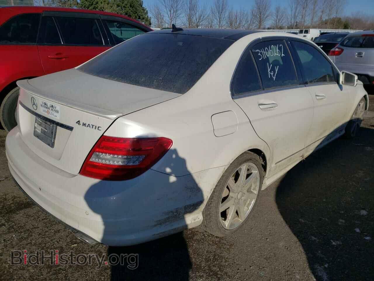 2013 MERCEDES-BENZ C-CLASS - VIN: WDDGF8JB2DA810800 - Фото 4