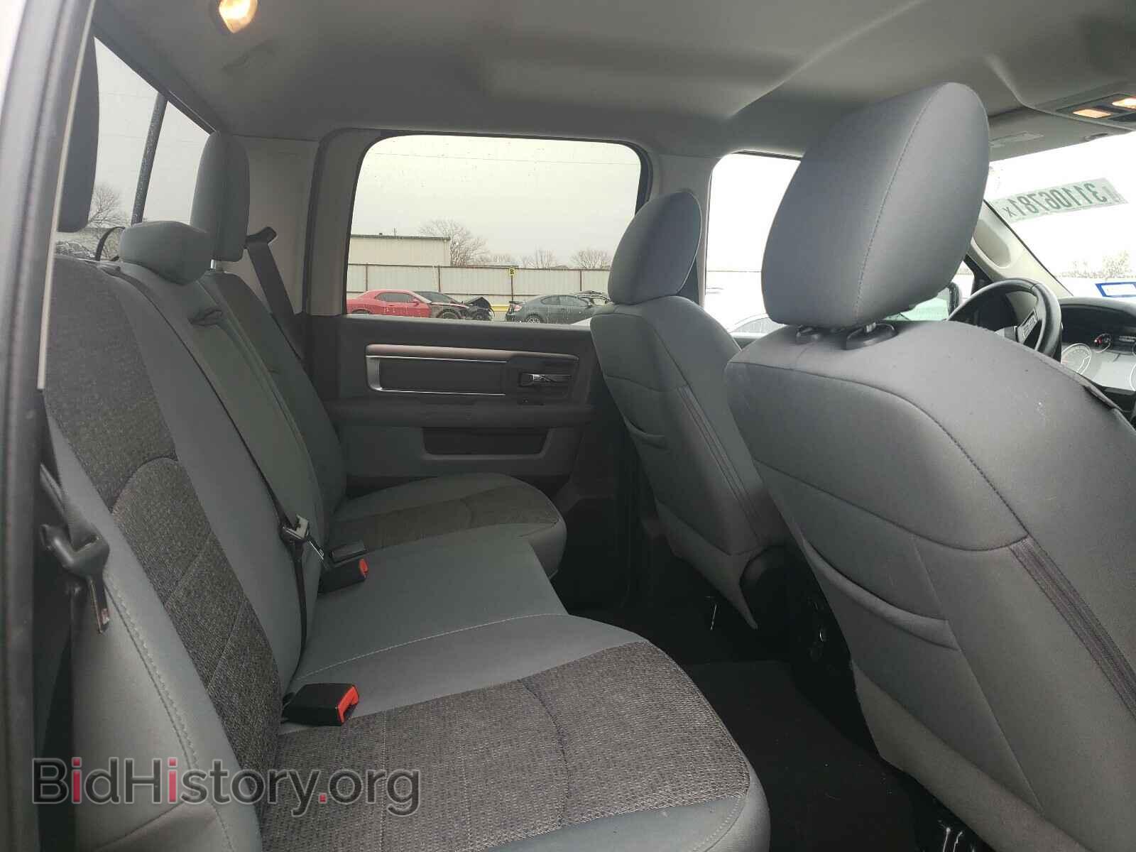 2017 RAM 1500 - VIN: 3C6RR6LT8HG563401 - Фото 6