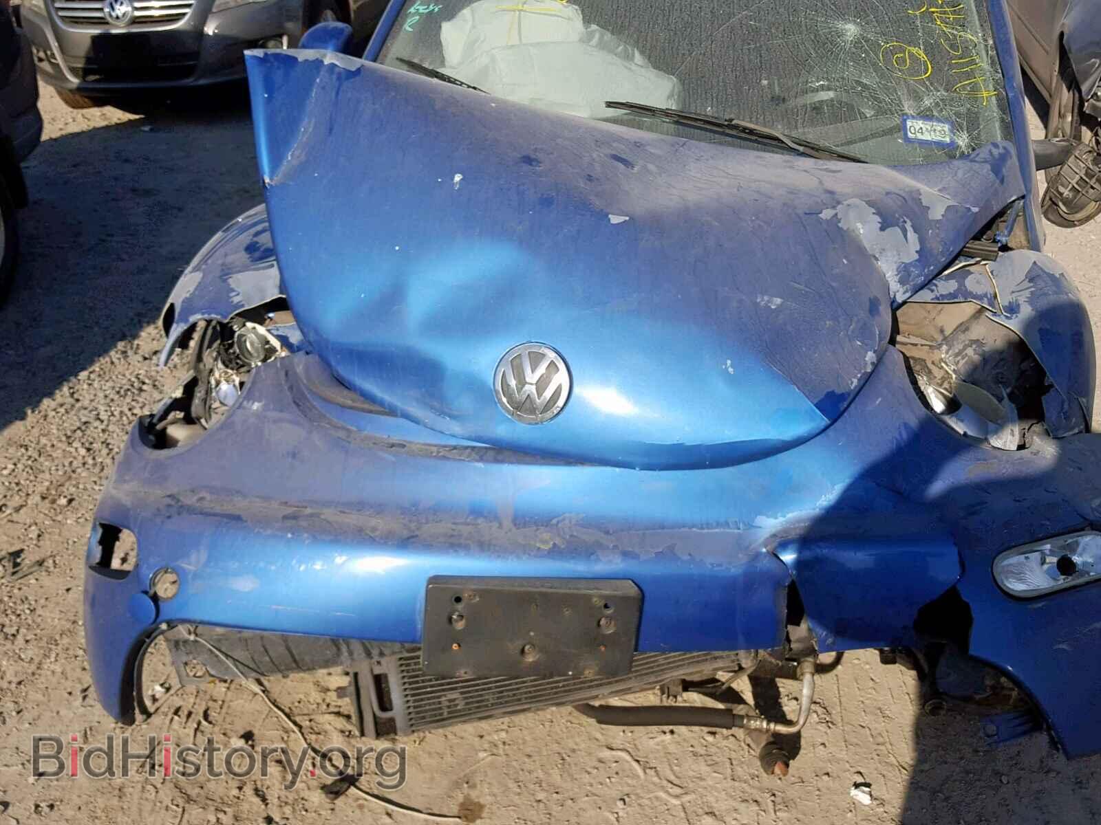 2000 VOLKSWAGEN BEETLE - VIN: 3VWCC21C4YM404479 - Фото 7