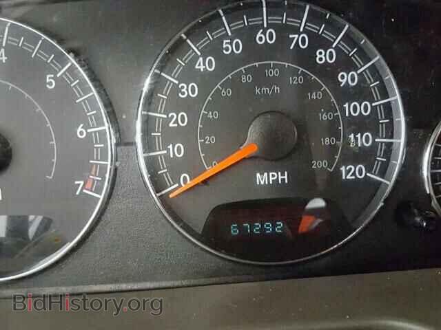 2005 CHRYSLER SEBRING - VIN: 1C3EL46X25N504038 - Фото 8