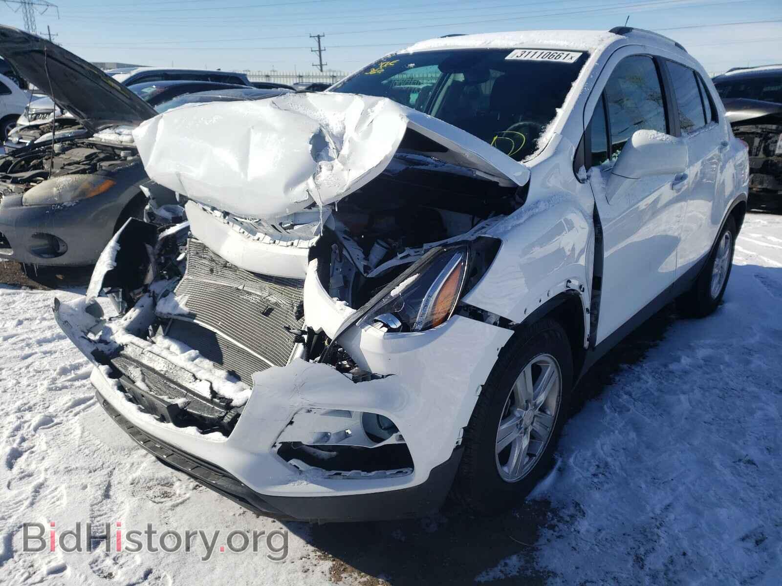 2020 CHEVROLET TRAX - VIN: 3GNCJLSB5LL214538 - Фото 2