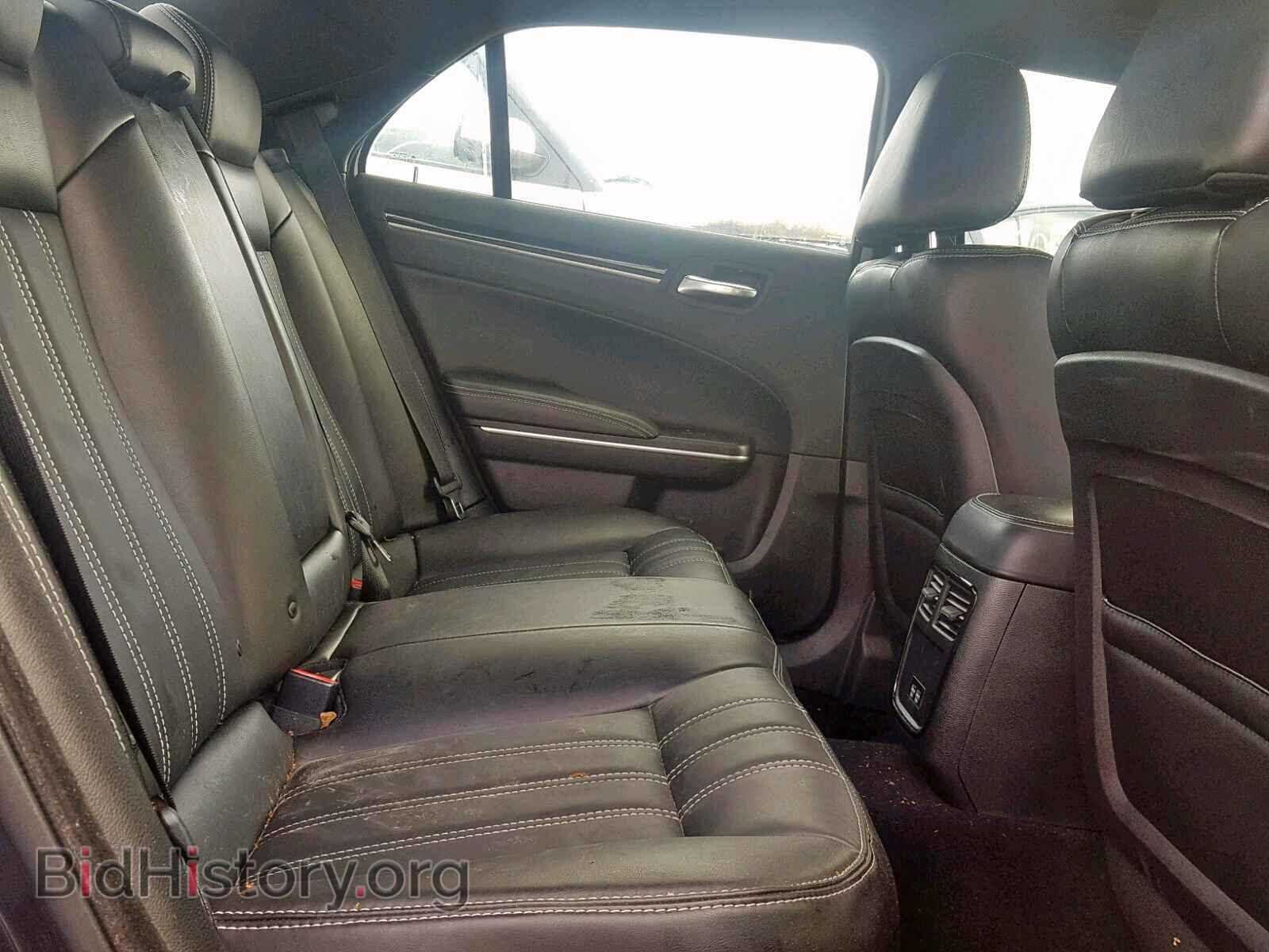 2019 CHRYSLER 300 - VIN: 2C3CCABG5KH559471 - Фото 6