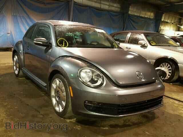 Фотография 3VWJP7AT5CM636624 - VOLKSWAGEN BEETLE 2012