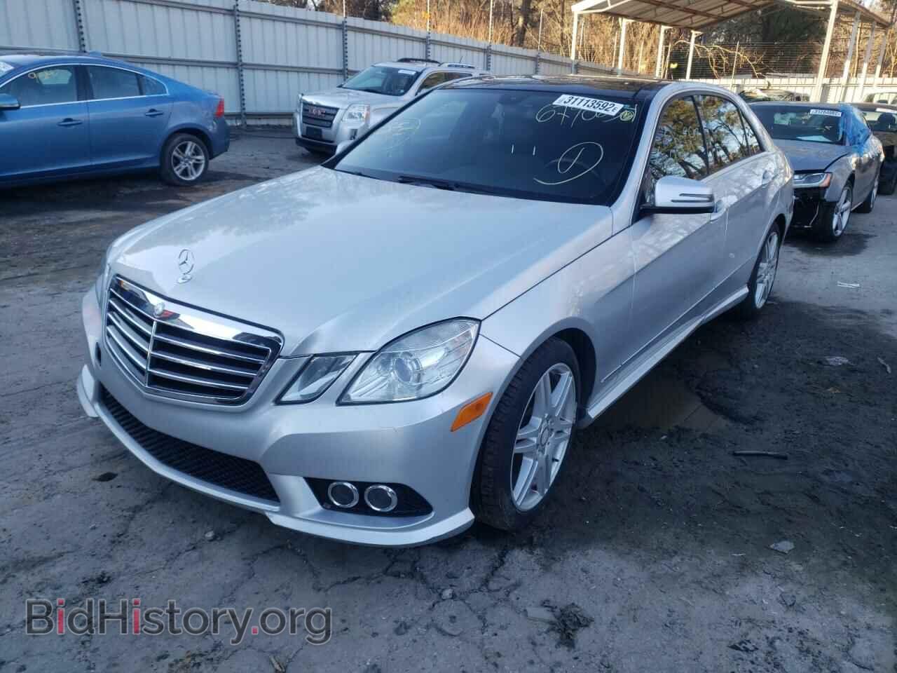 2010 MERCEDES-BENZ E-CLASS - VIN: WDDHF8HB1AA068489 - Фото 2
