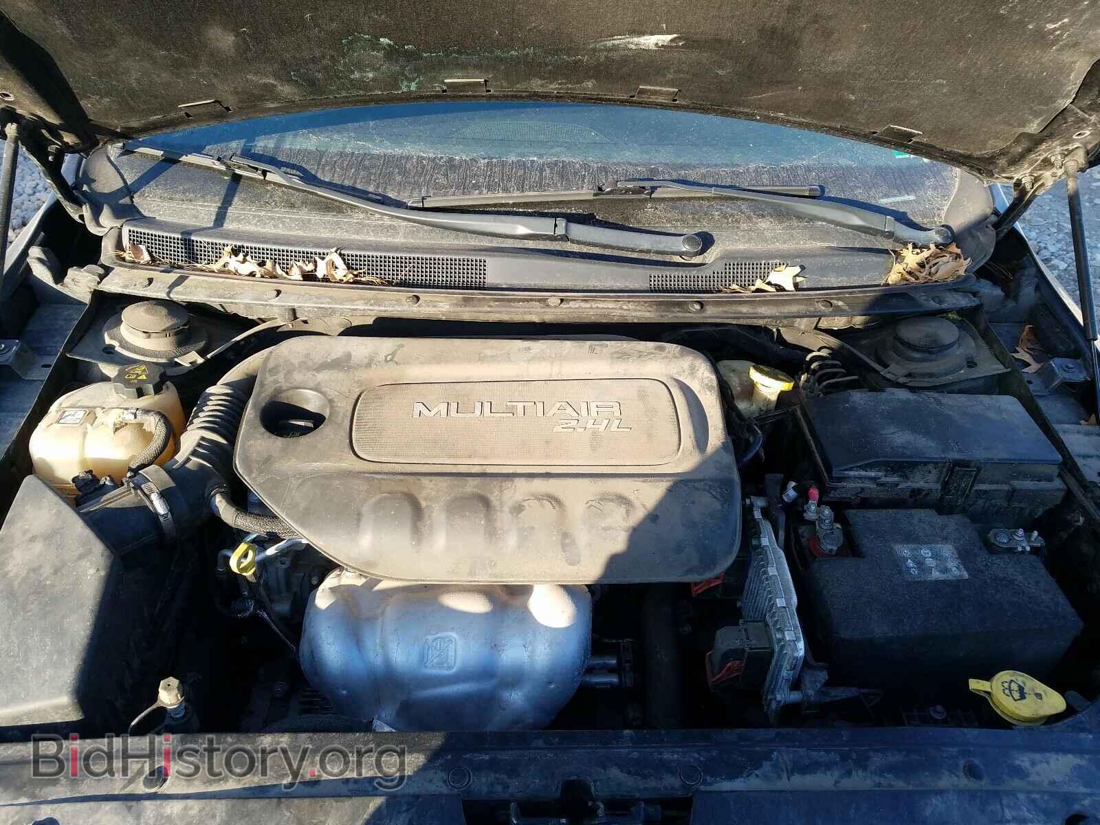 2016 CHRYSLER 200 - VIN: 1C3CCCAB5GN102613 - Фото 7