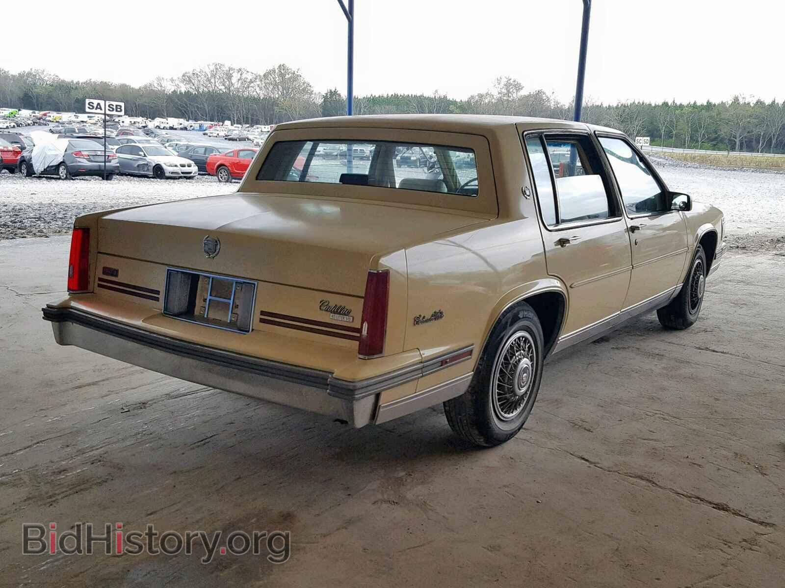 1988 CADILLAC DEVILLE - VIN: 1G6CD5153J4342810 - Фото 4