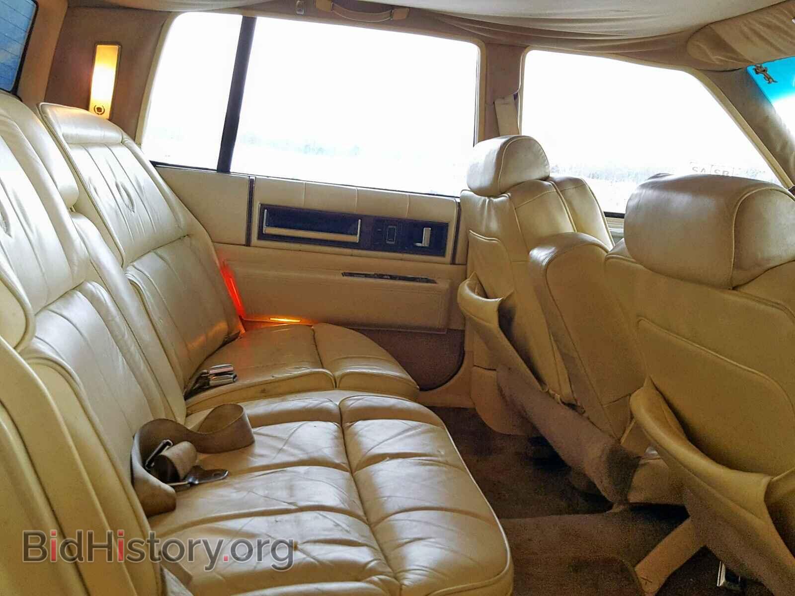 1988 CADILLAC DEVILLE - VIN: 1G6CD5153J4342810 - Фото 6