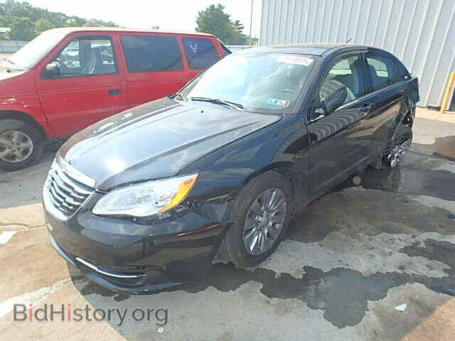 2013 CHRYSLER 200 - VIN: 1C3CCBAG8DN767779 - Фото 2