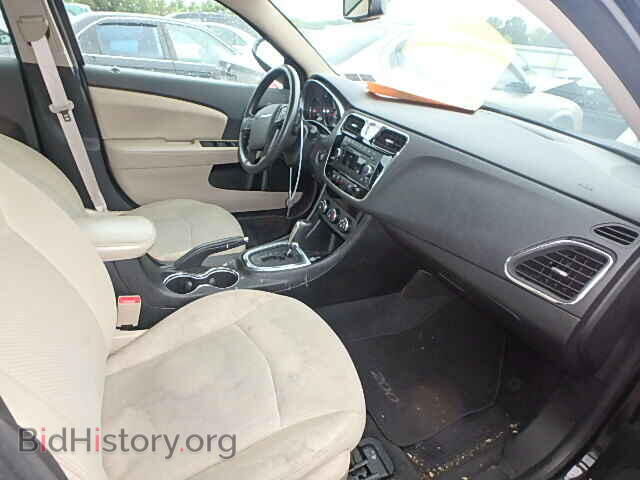 2013 CHRYSLER 200 - VIN: 1C3CCBAG8DN767779 - Фото 5