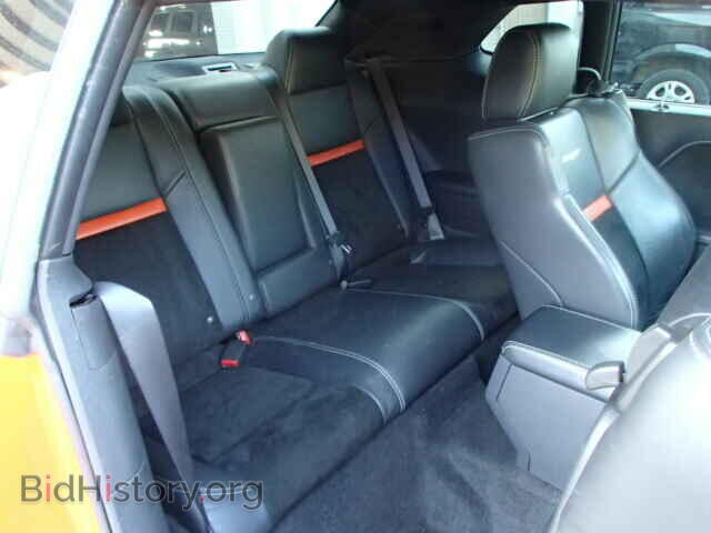 2010 DODGE CHALLENGER - VIN: 2B3CJ7DW3AH277760 - Photo 6