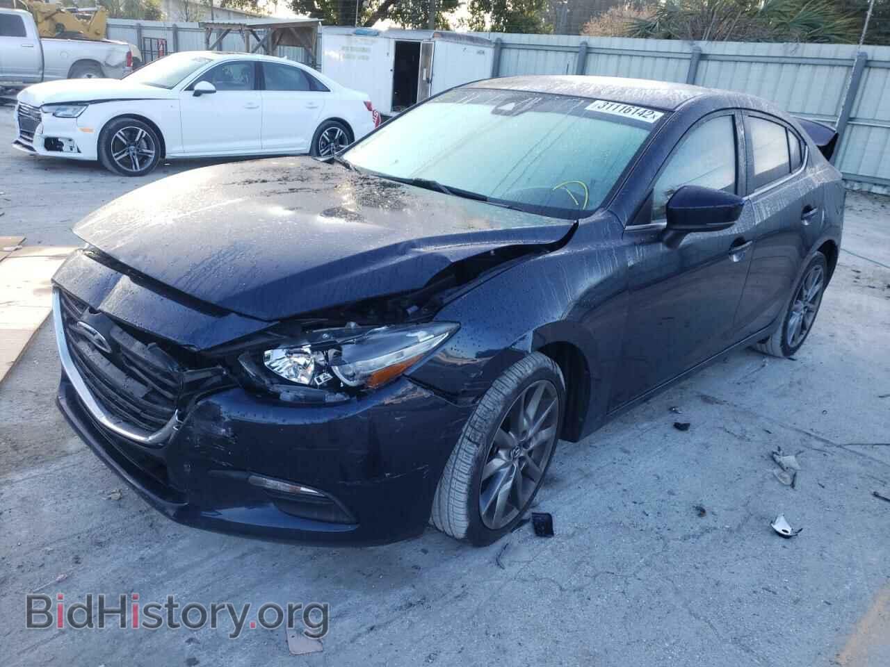 2018 MAZDA 3 - VIN: 3MZBN1V39JM236242 - Фото 2