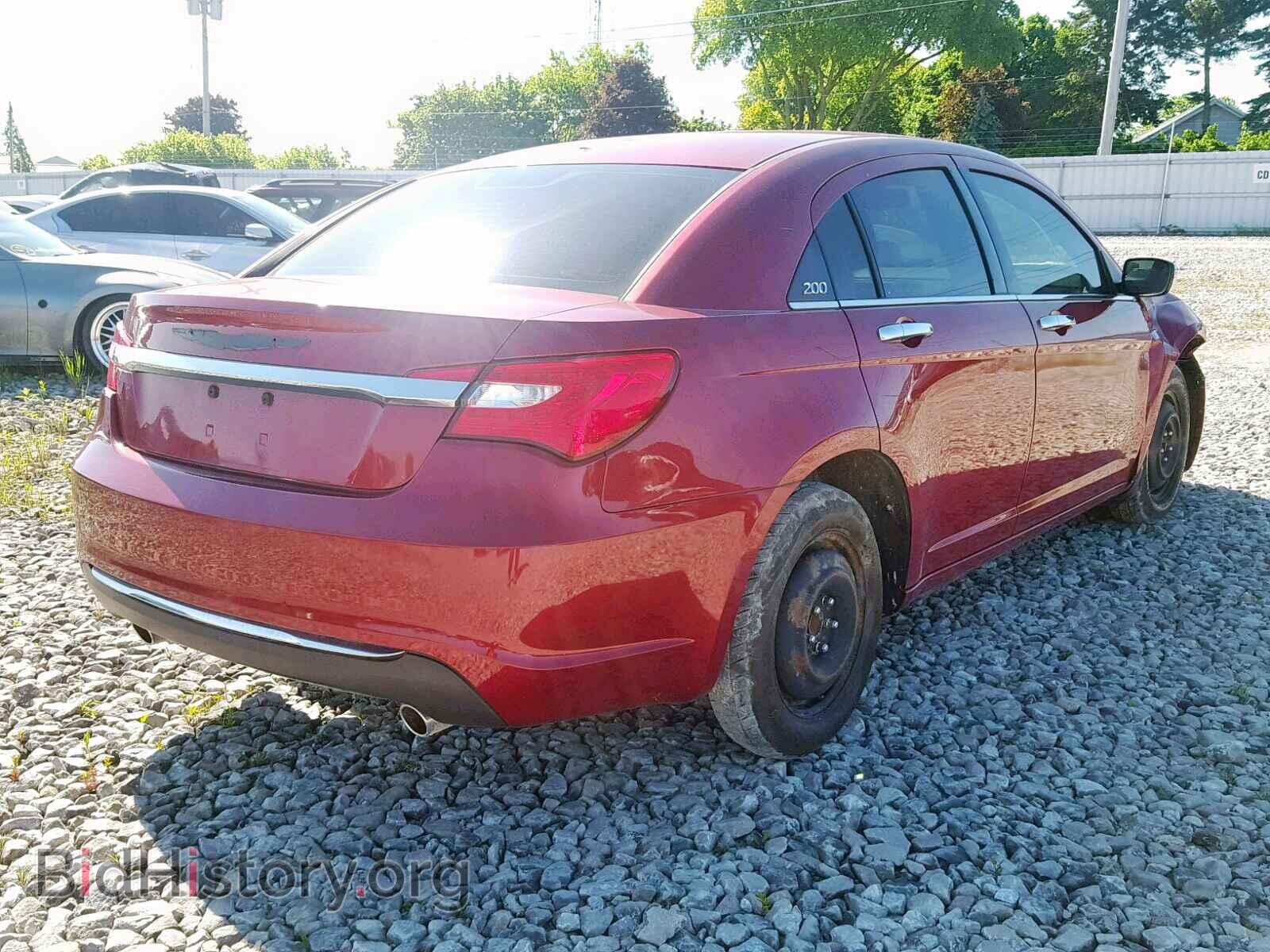 2011 CHRYSLER 200 - VIN: 1C3BC2FG9BN585395 - Фото 4
