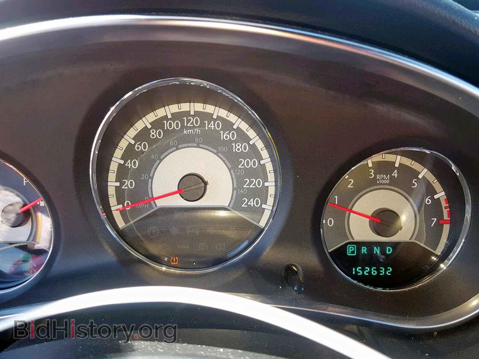 2011 CHRYSLER 200 - VIN: 1C3BC2FG9BN585395 - Фото 8