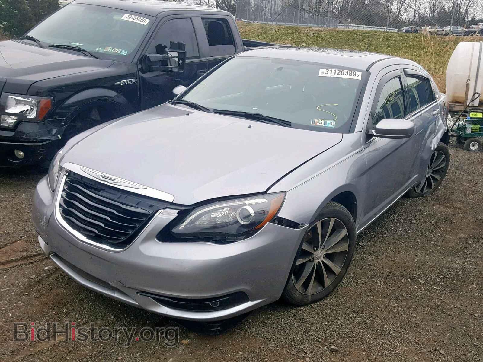 2013 CHRYSLER 200 - VIN: 1C3CCBCG9DN706728 - Photo 2