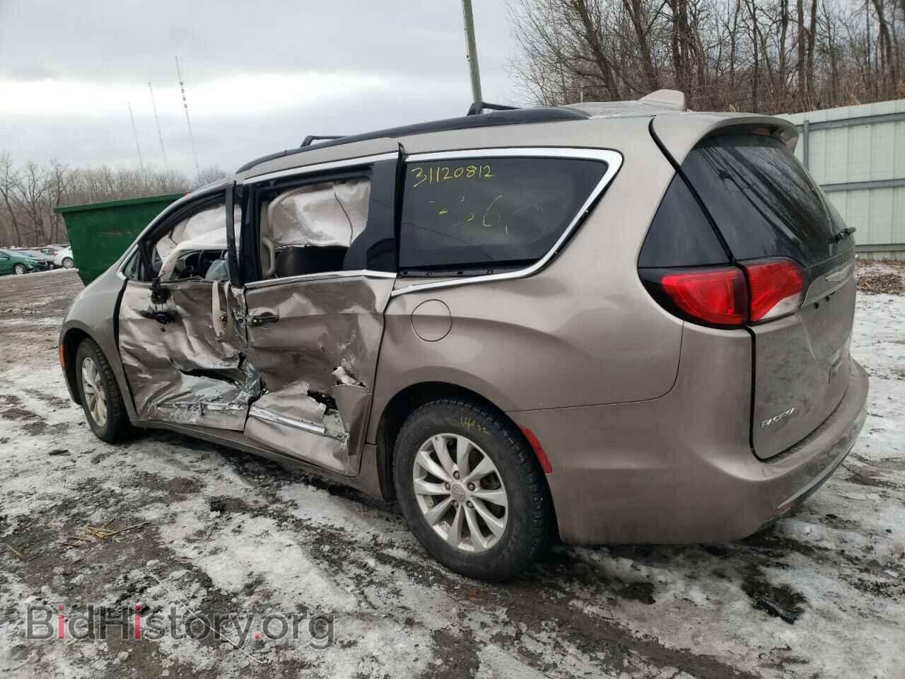 2017 CHRYSLER PACIFICA - VIN: 2C4RC1BG1HR691877 - Фото 3