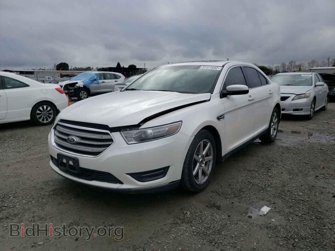 2013 FORD TAURUS - VIN: 1FAHP2E88DG131768 - Фото 2