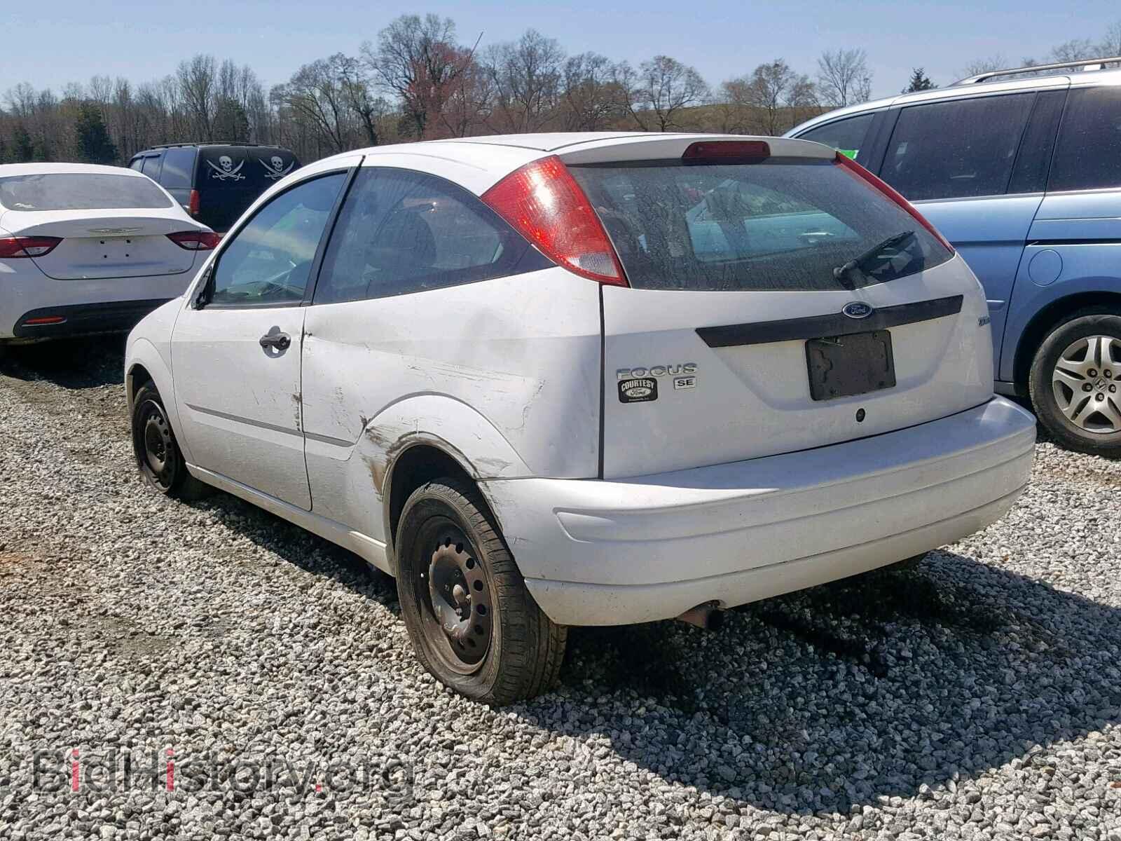 2005 FORD FOCUS - VIN: 3FAFP31N85R136665 - Фото 3