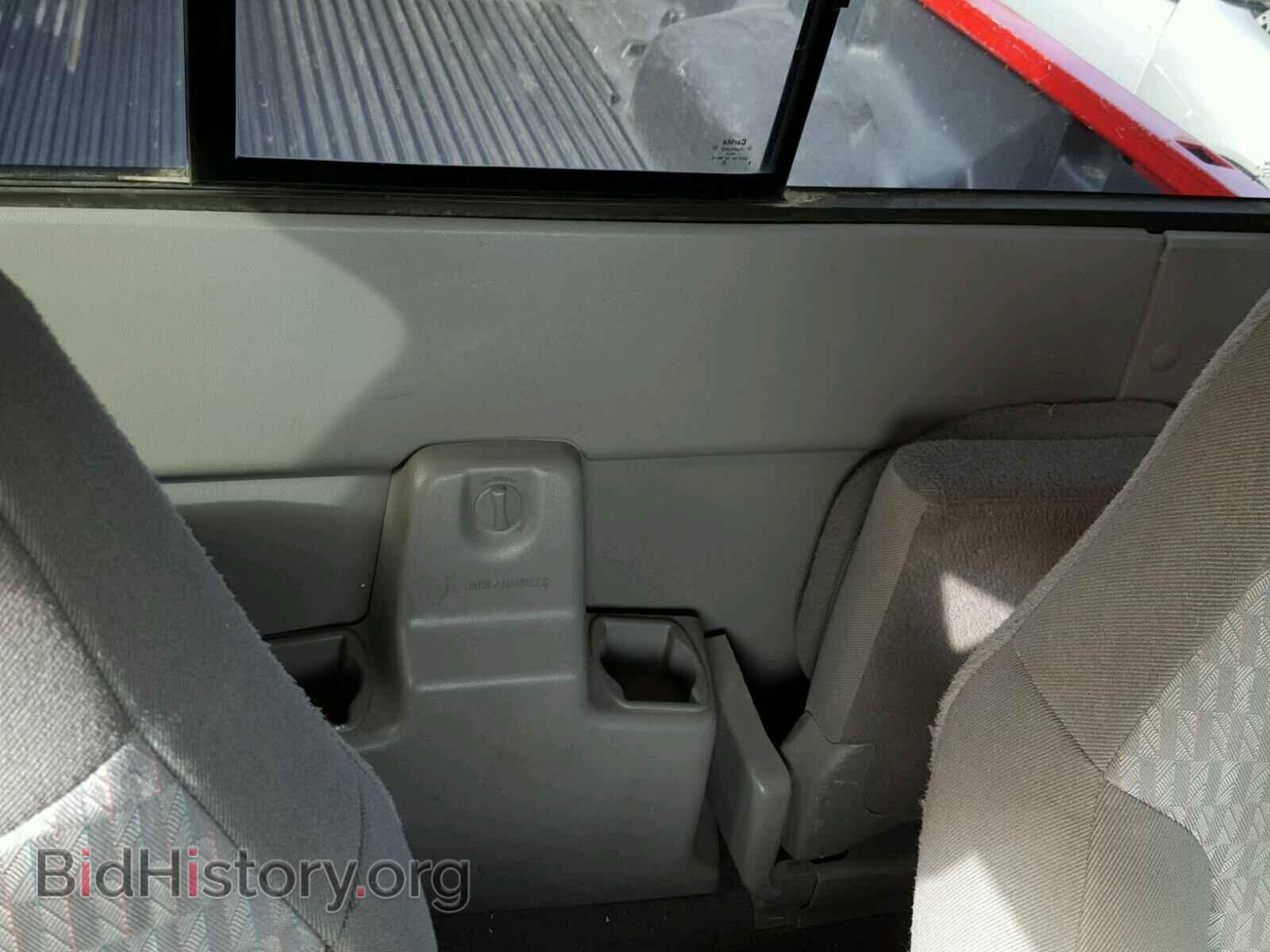 2001 MAZDA B4000 - VIN: 4F4YR16E71TM25434 - Фото 9