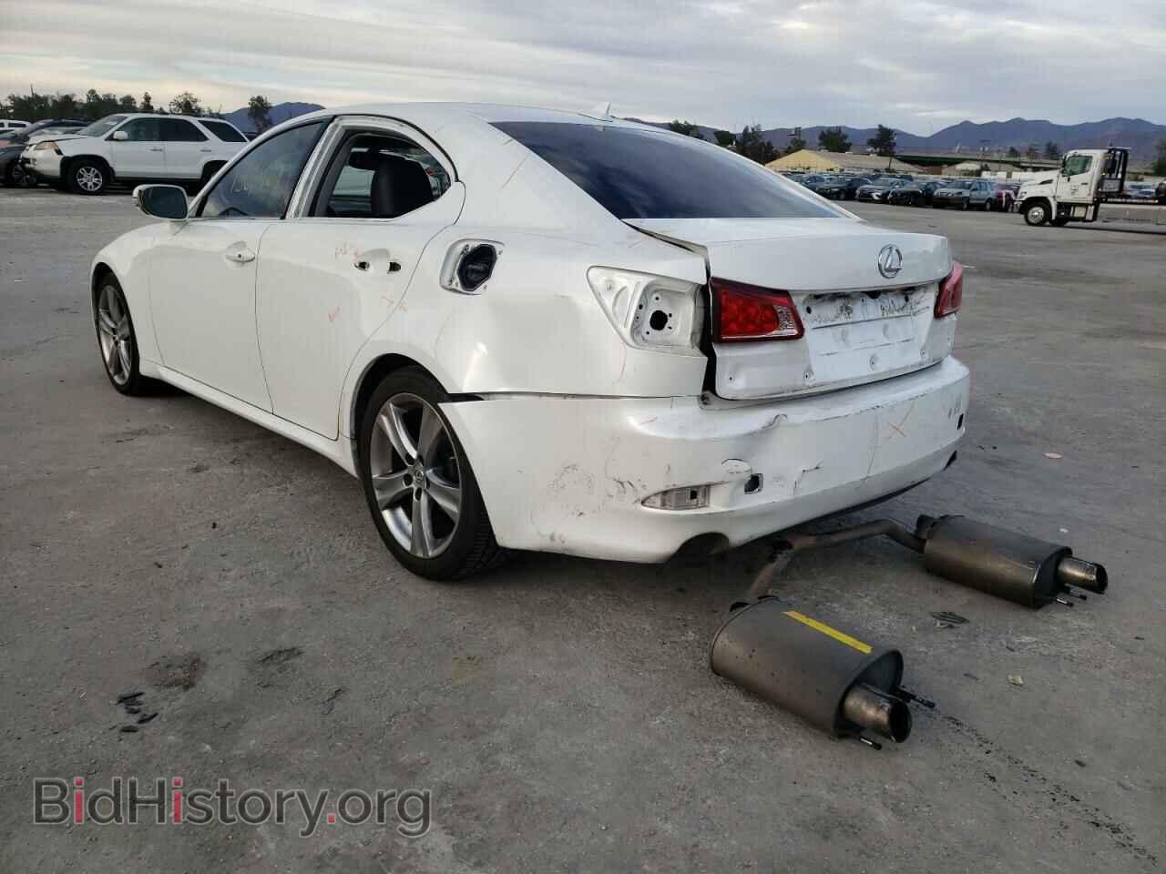 2011 LEXUS IS - VIN: JTHBF5C23B5145832 - Фото 3